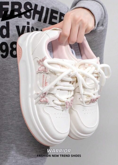 1 Pair WARRIOR Women's Thick Sole Lace-Up Soft Bottom Casual Shoes, Low-Top Outdoor Flat Shoes, Round Toe Low Heel Non-Slip Solid Color Elegant Soft Bottom Hiking Shoes, Suitable For Students, Graduation Photos, Flat Shoes, Low-Top Leather Face Sports Skateboard Shoes